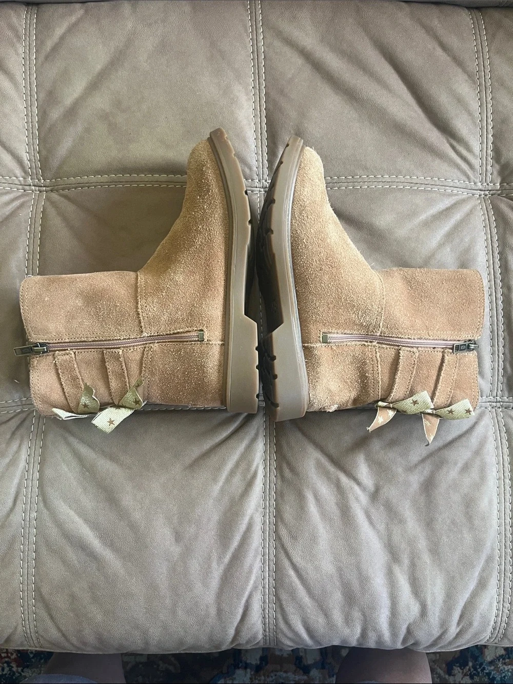 UGG Kids Brown Suede Star-Print Bow Back Boots